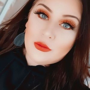 Meet your Posher, Kennedy